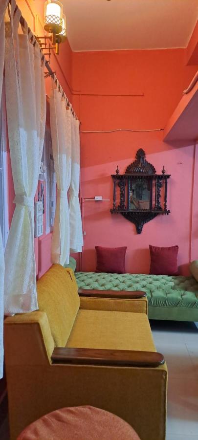 A Home Away From Home Kolkata Bagian luar foto