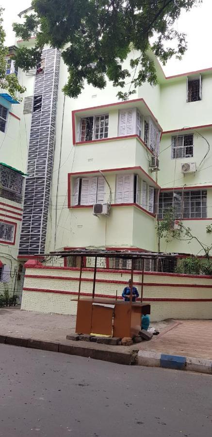 A Home Away From Home Kolkata Bagian luar foto